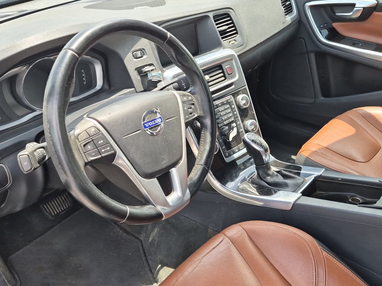 2015 Volvo S60 T5 Platinum