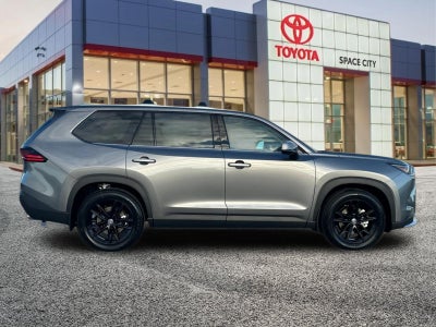 2026 Toyota Highlander Hybrid MAX Platinum