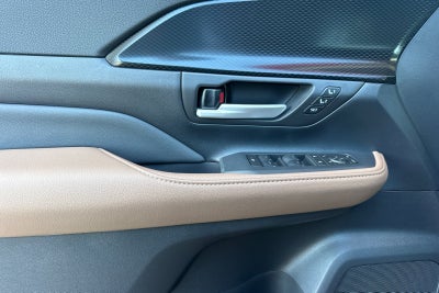 2026 Toyota Highlander Hybrid MAX Platinum