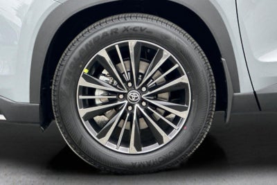 2026 Toyota Highlander Hybrid MAX Platinum