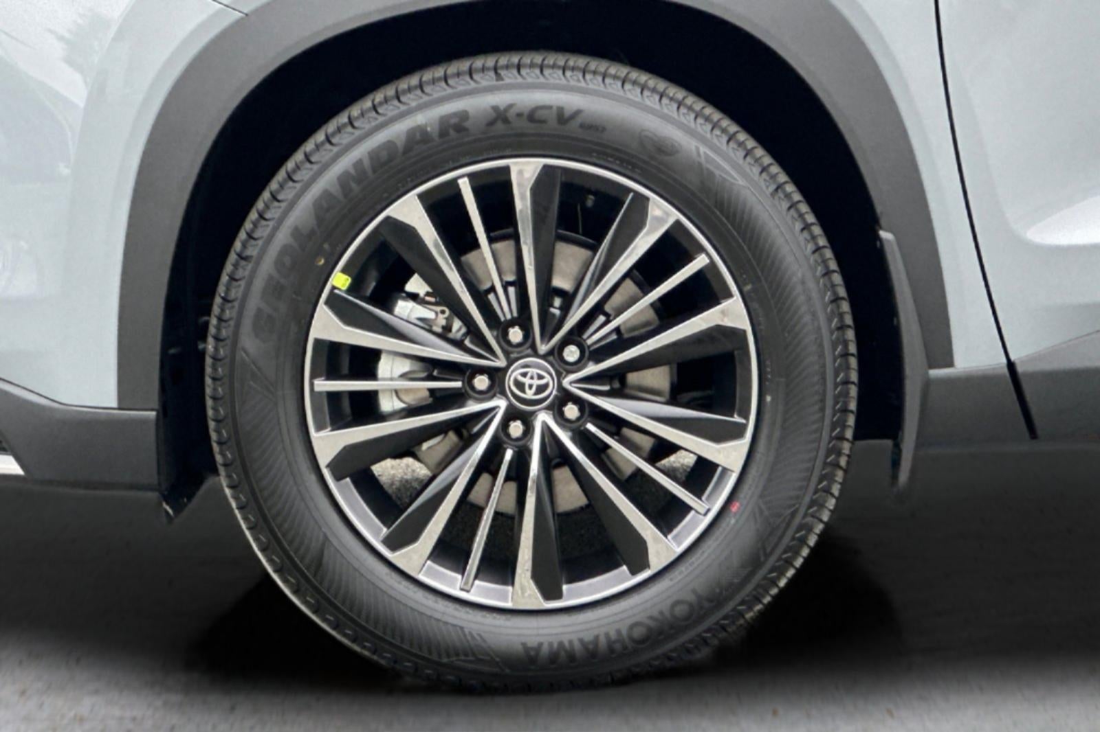 2026 Toyota Highlander Hybrid MAX Platinum