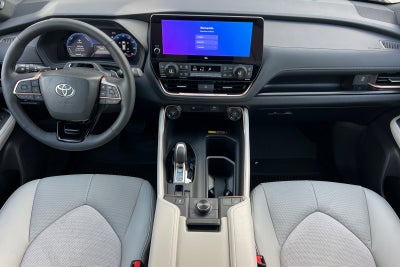 2026 Toyota Highlander Hybrid MAX Platinum