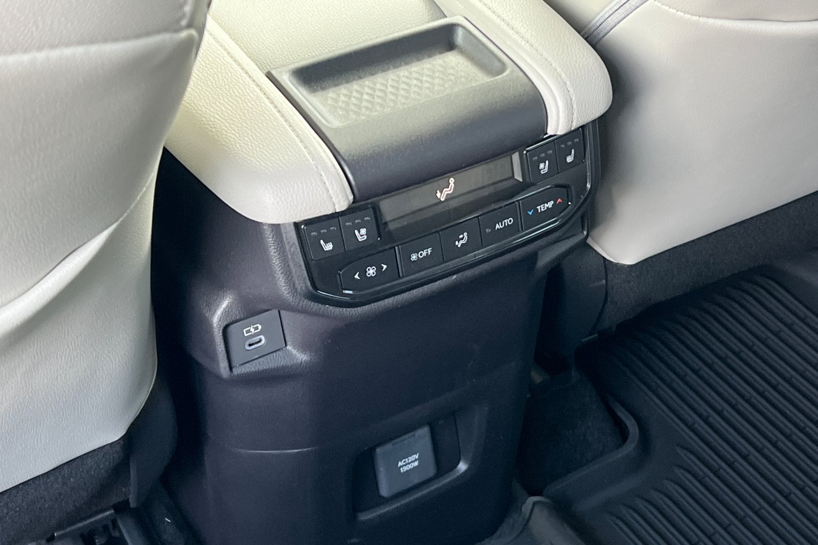 2026 Toyota Highlander Hybrid MAX Platinum
