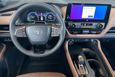 2026 Toyota Highlander Hybrid MAX Platinum