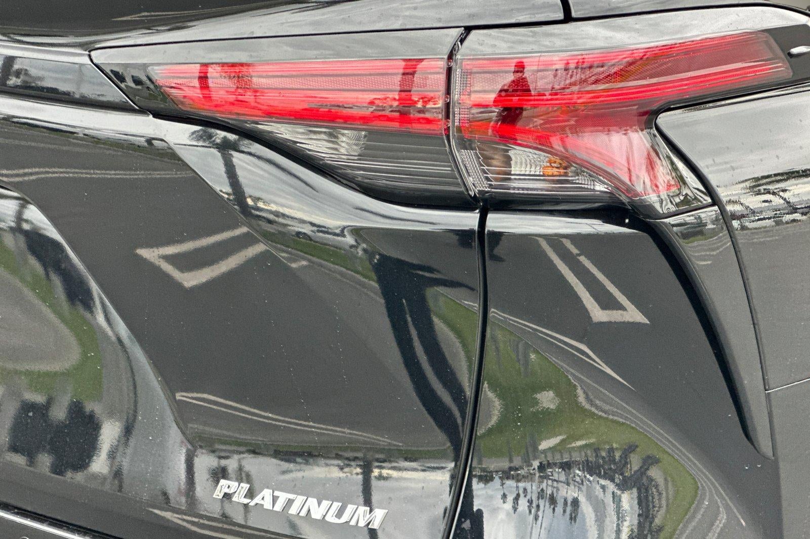 2026 Toyota Sienna Platinum