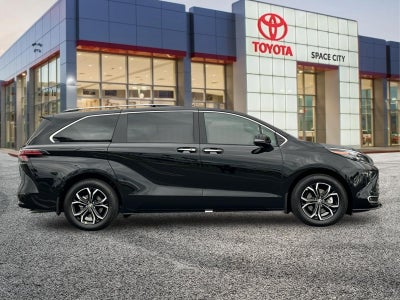 2026 Toyota Sienna Platinum