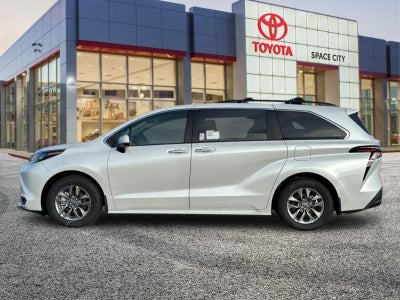 2026 Toyota Sienna XLE