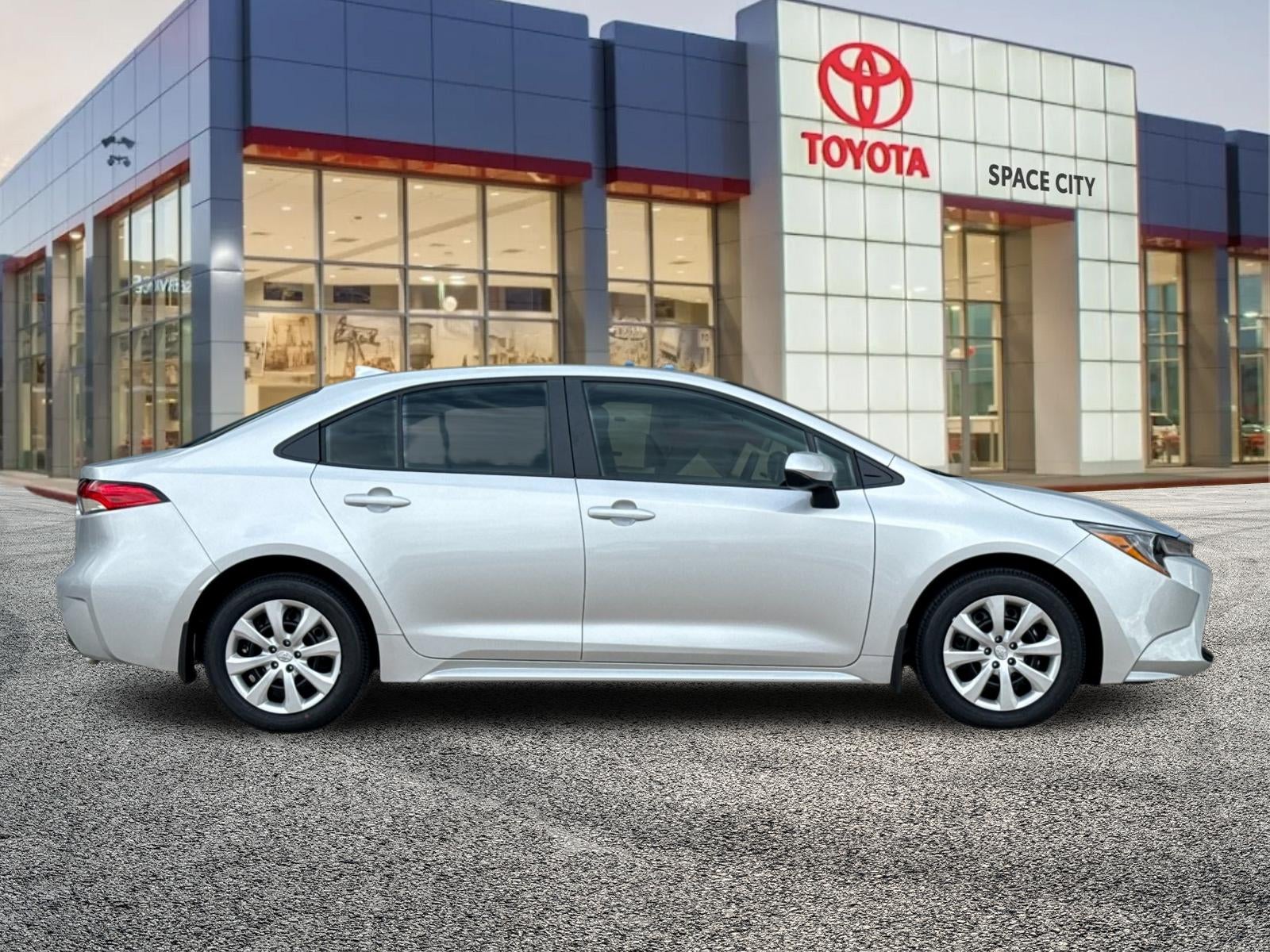 2027 Toyota Corolla LE