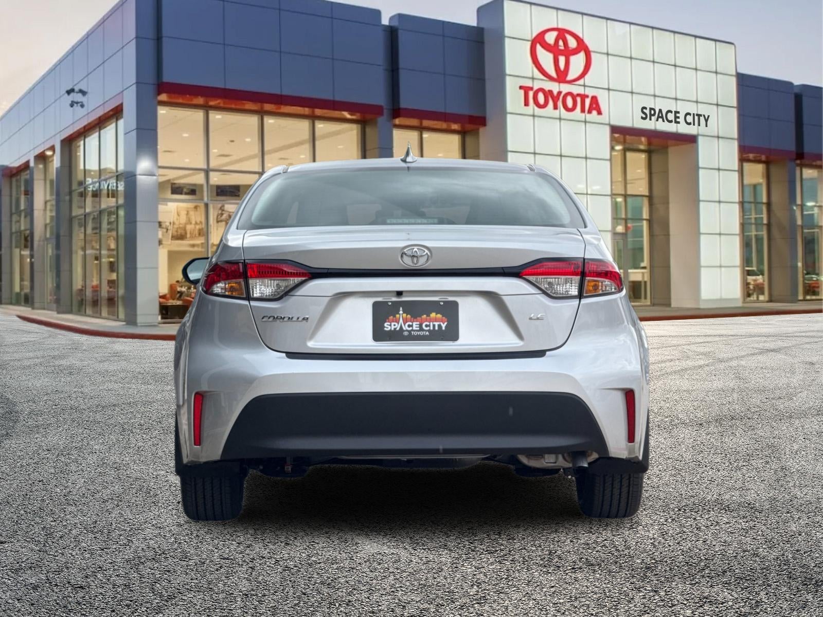 2027 Toyota Corolla LE