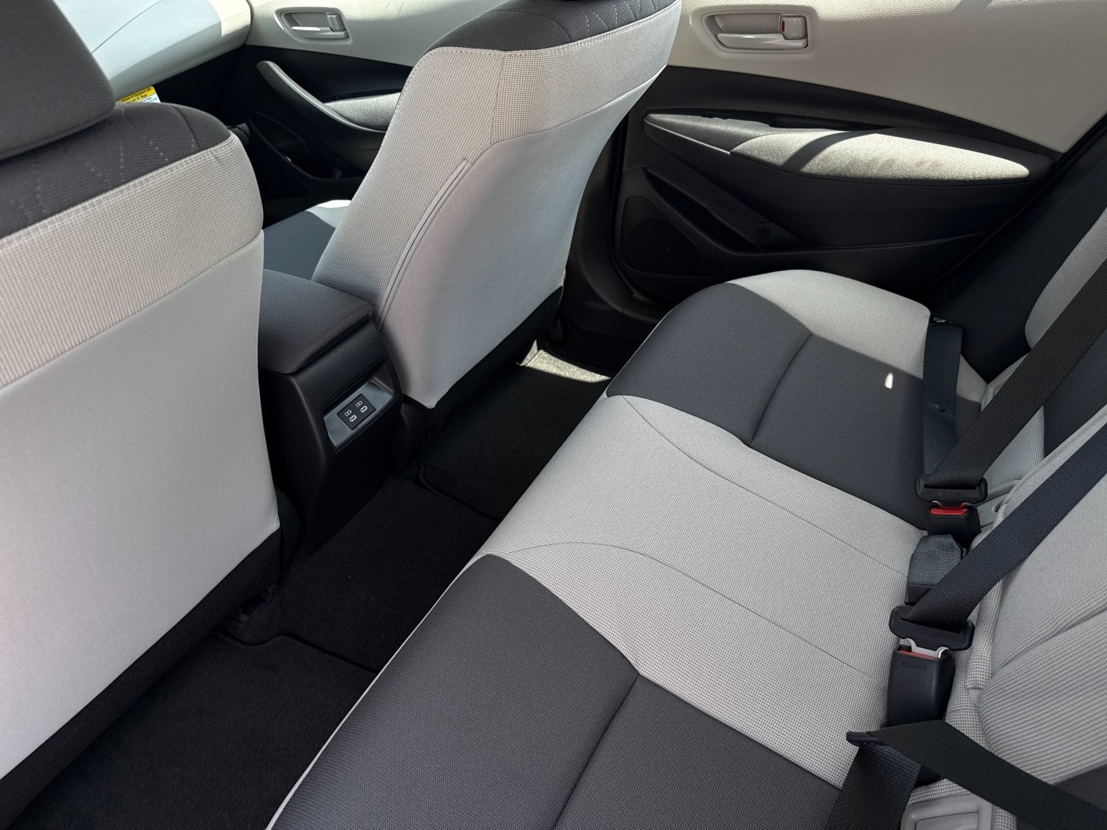 2027 Toyota Corolla LE
