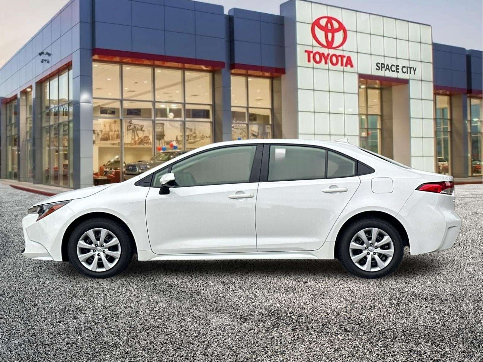 2027 Toyota Corolla LE