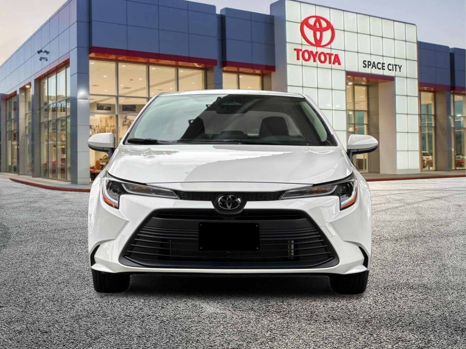 2027 Toyota Corolla LE