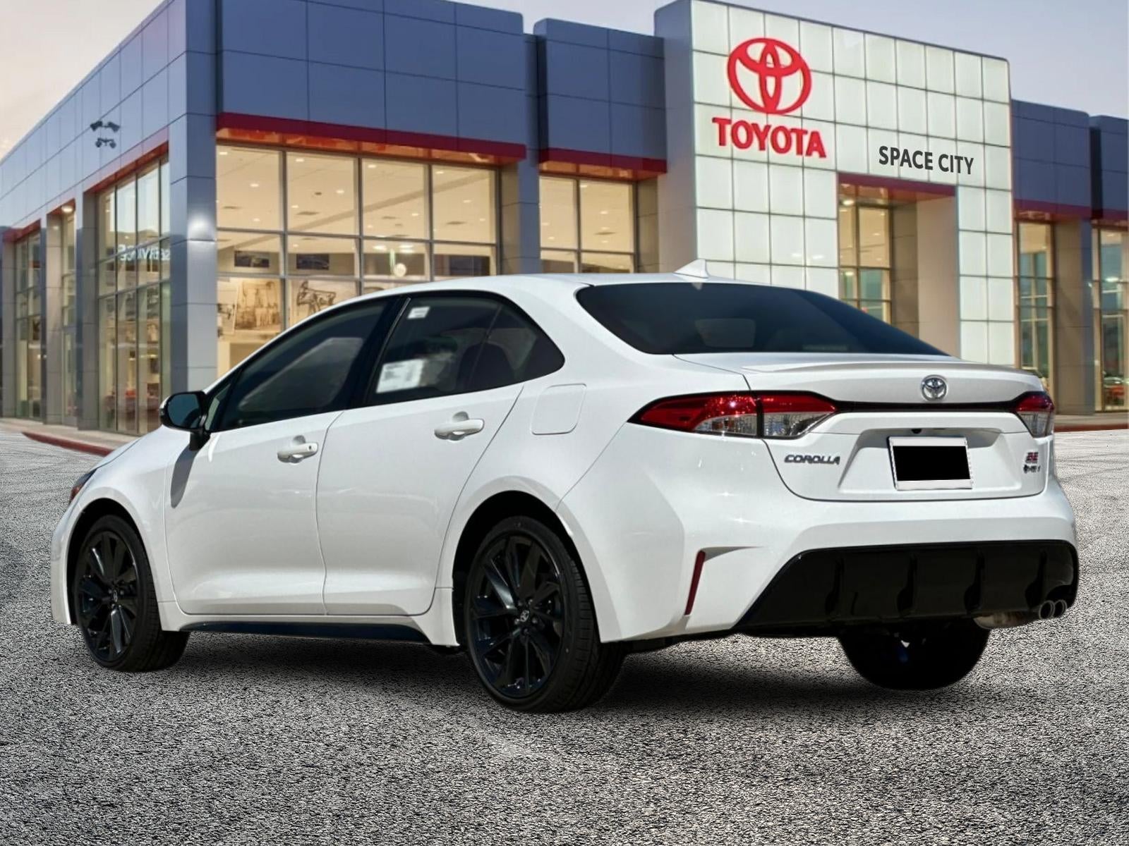 2027 Toyota Corolla Hybrid SE
